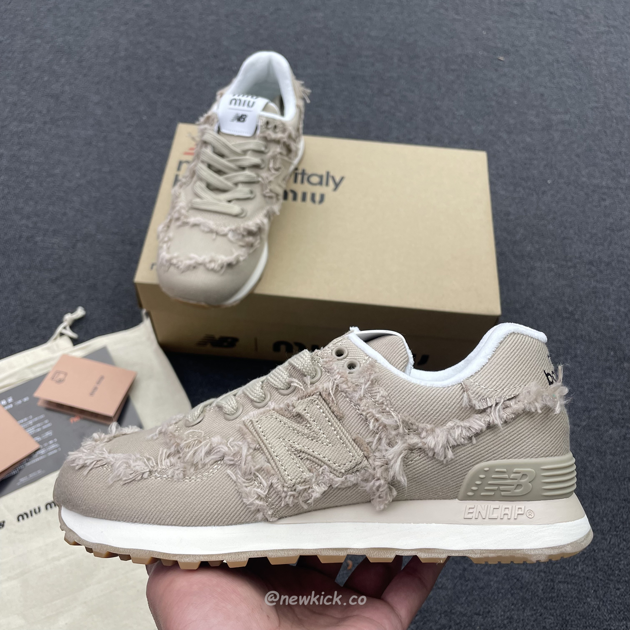 New Balance 574 Miu Miu Denim Colonial Beige (3) - newkick.app