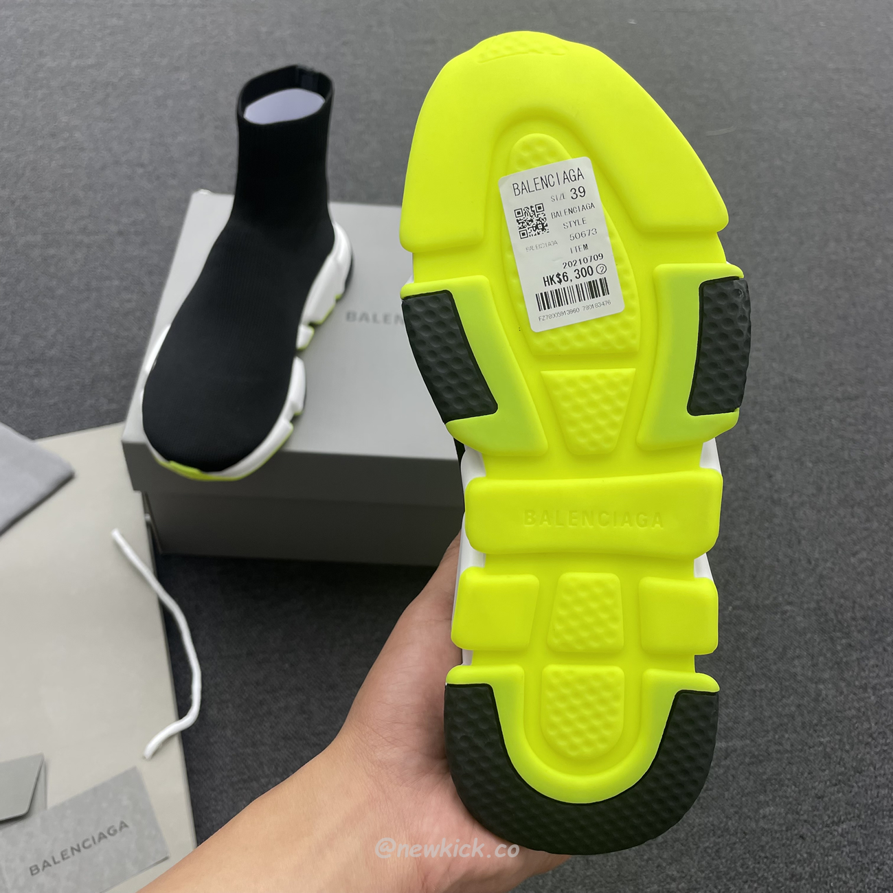 Balenciaga Speed Trainer Black Yellow 587280w17041016 (10) - newkick.app