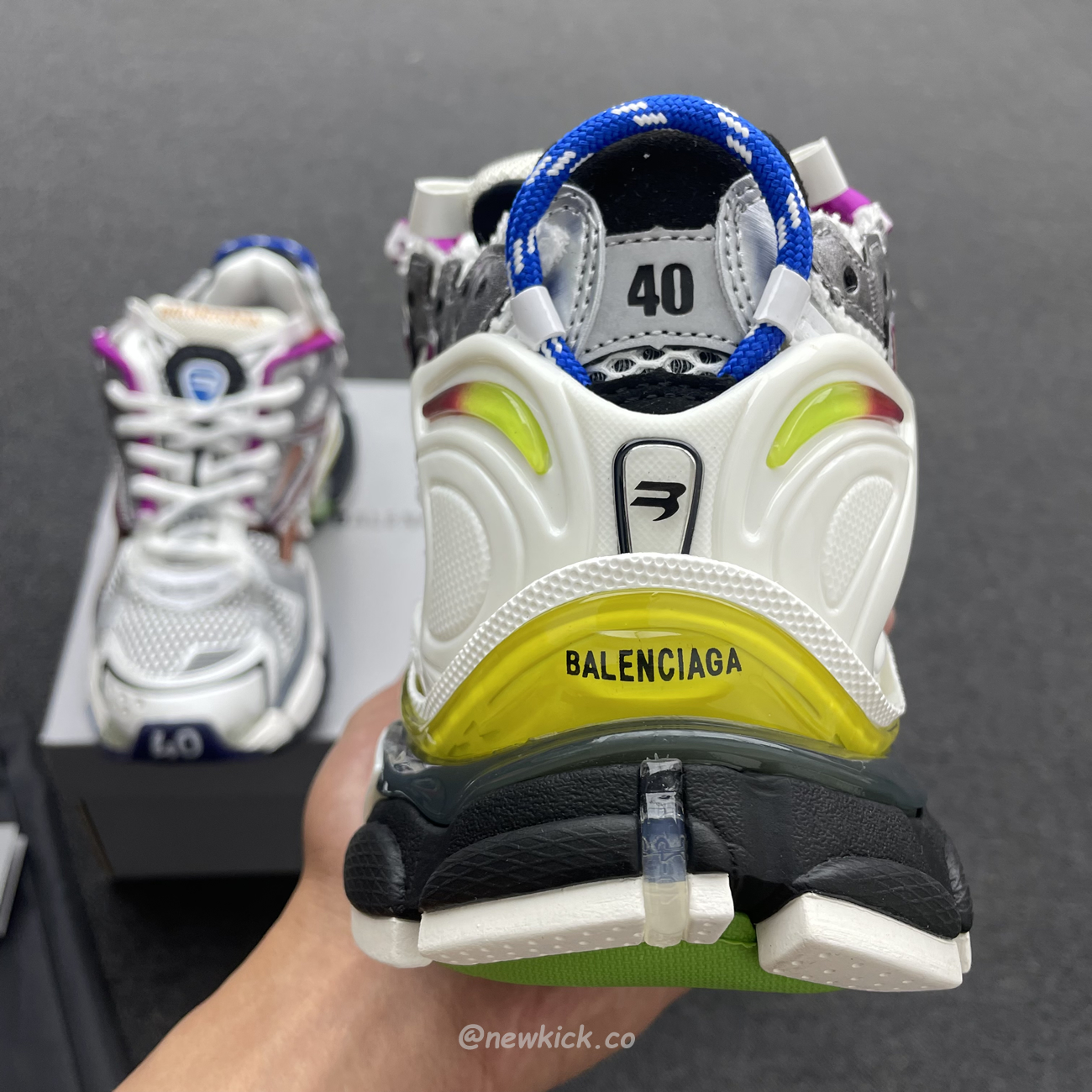 Balenciaga Runner Multicolor 677403w3rb68123 (13) - newkick.app