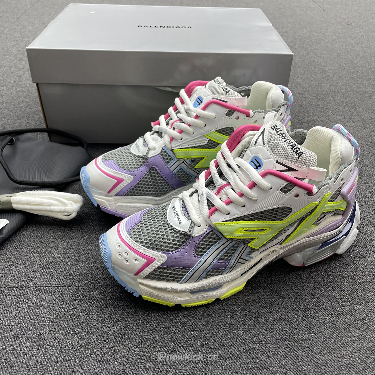 Balenciaga Runner Leather Free Grey Light Purple Neon Yellow White 677403w3rbp1745 (11) - newkick.app