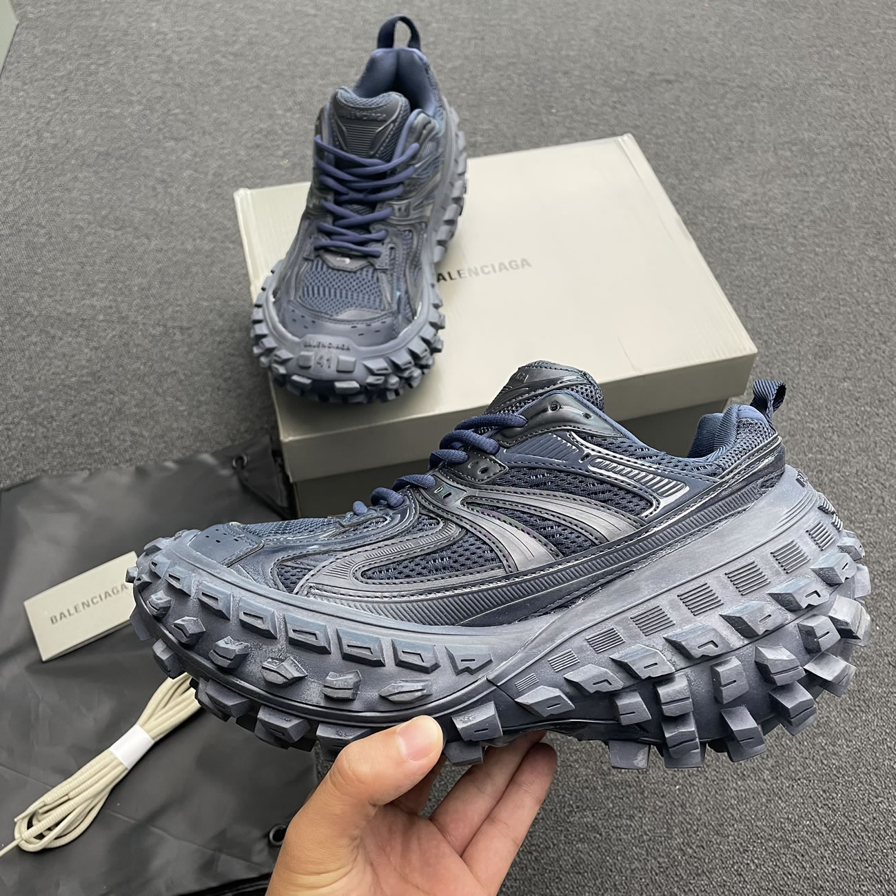 Balenciaga Defender Green Black Grey Navy Beige (26) - newkick.app