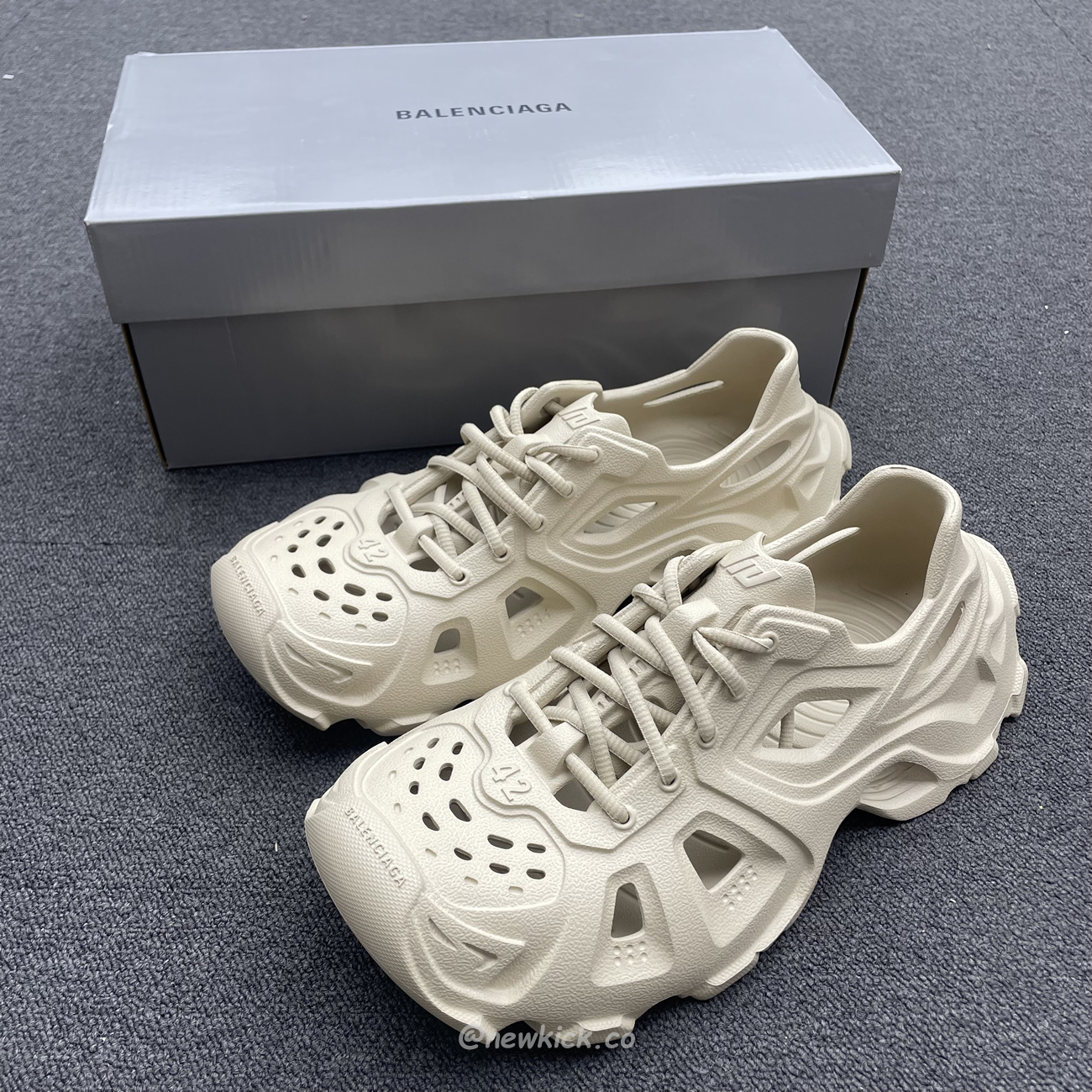 Balenciaga Hd Lace Up Black Beige (13) - newkick.app