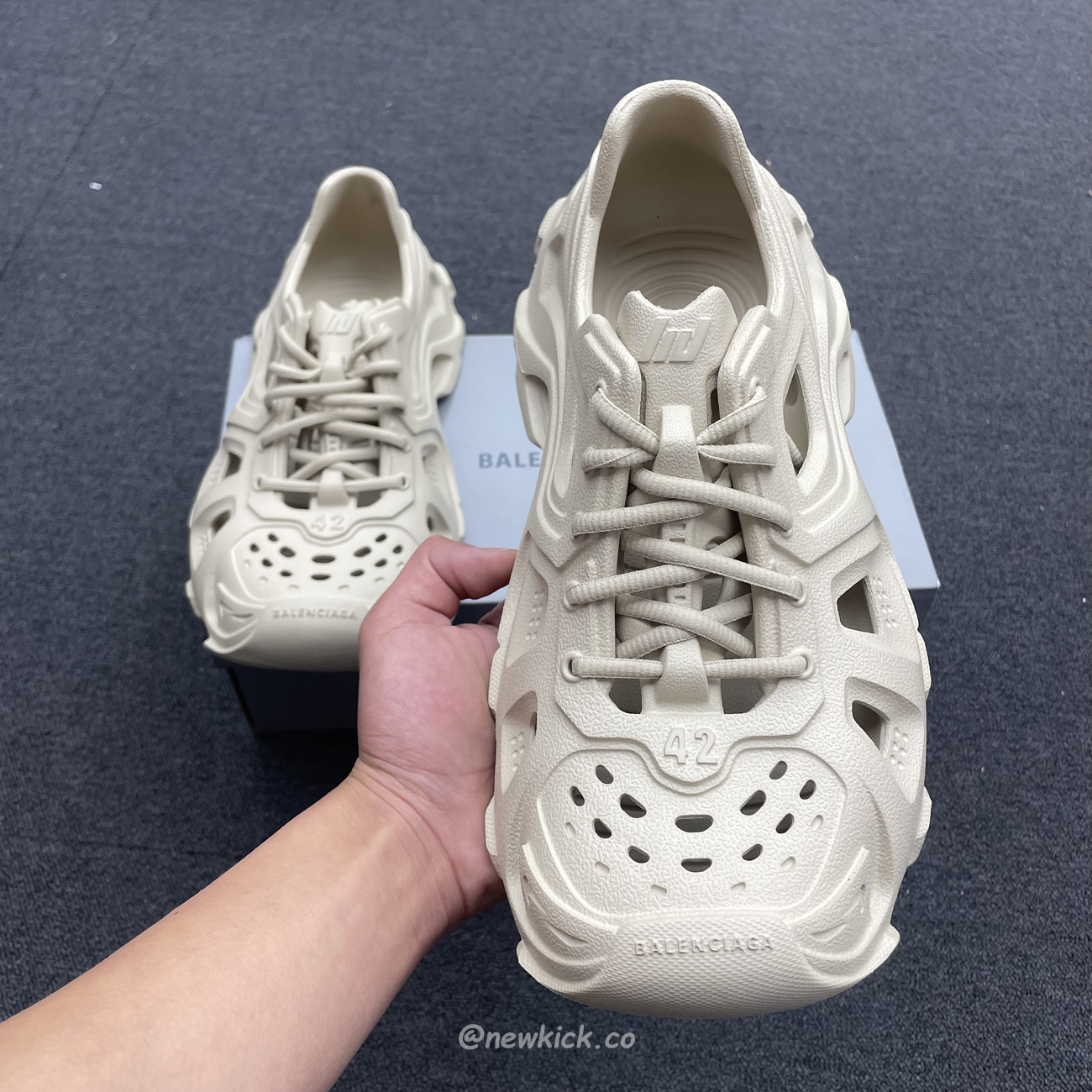 Balenciaga Hd Lace Up Black Beige (14) - newkick.app