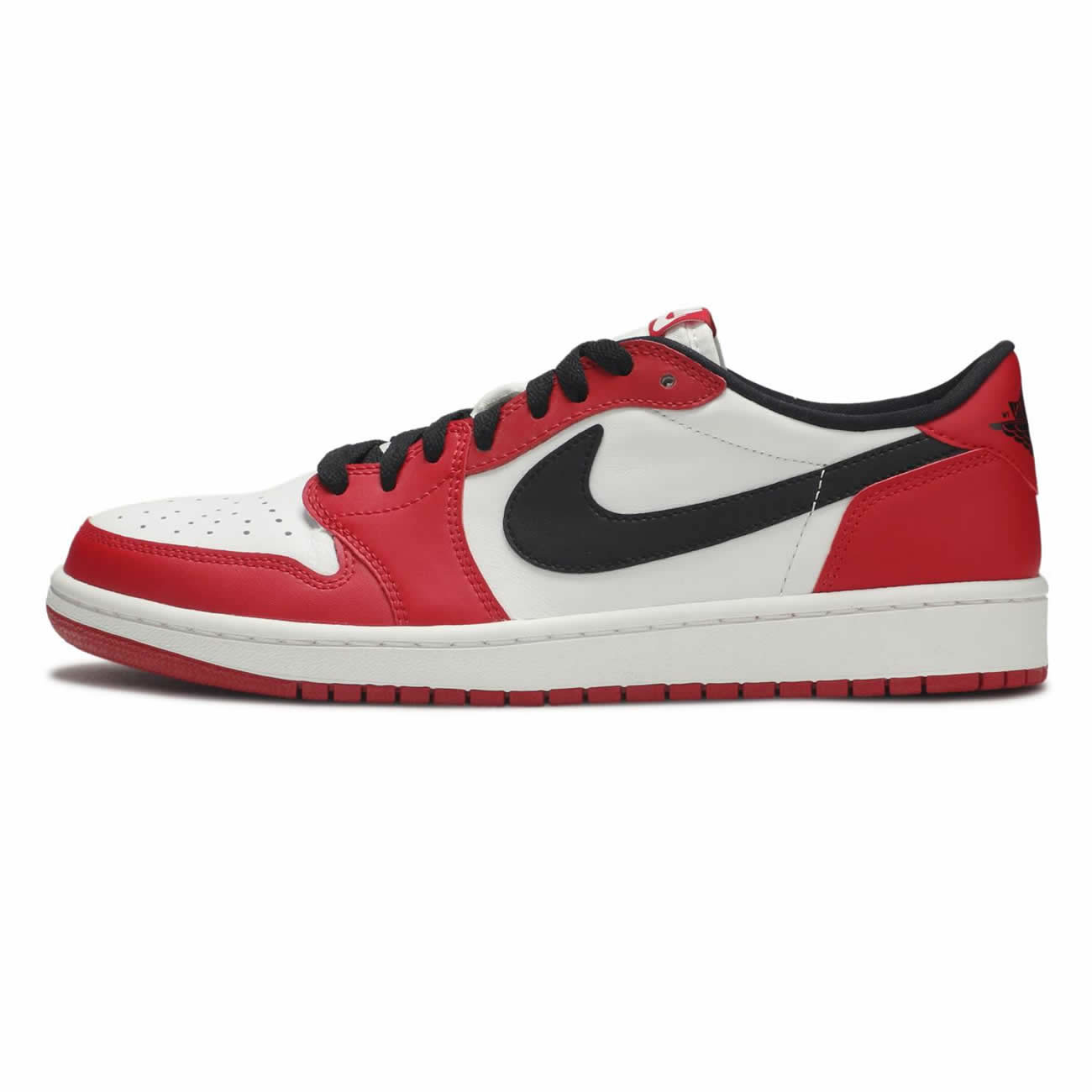 Jordan 1 Retro Low Chicago 2016 705329 600 (1) - newkick.app