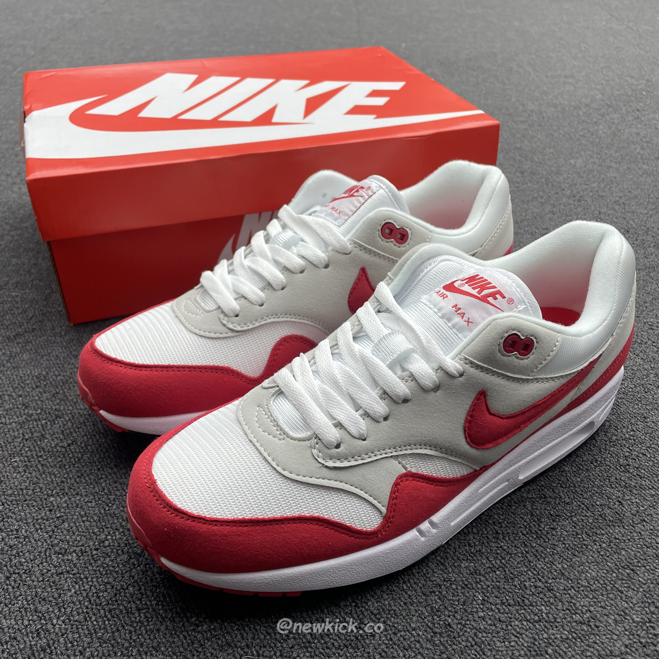 Nike Air Max 1 Anniversary Red 20172018 Restock Pair 908375 103(7) - newkick.app