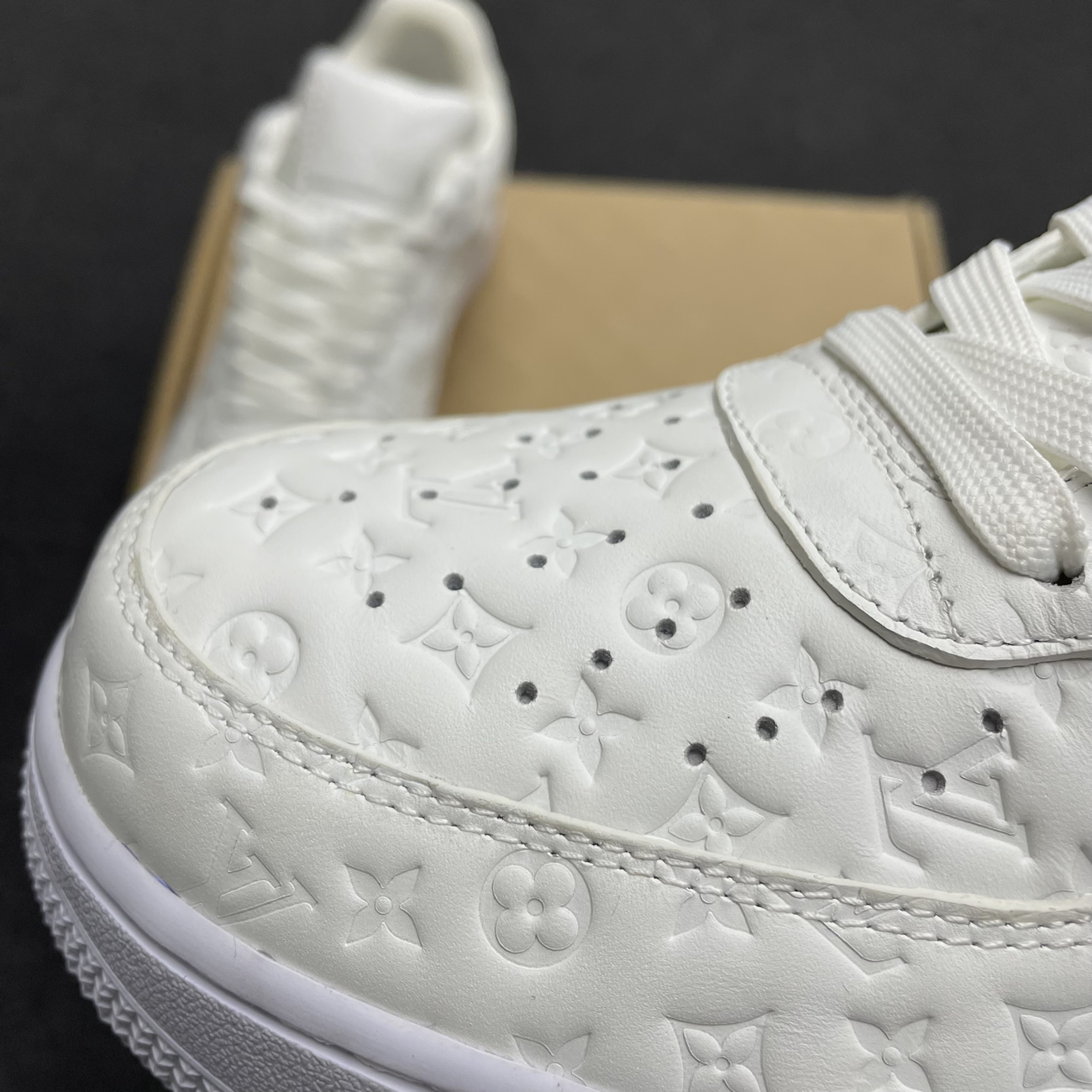 Lv X Nike Air Force 1 Low White Ae5u3bmi61m90 (13) - newkick.app