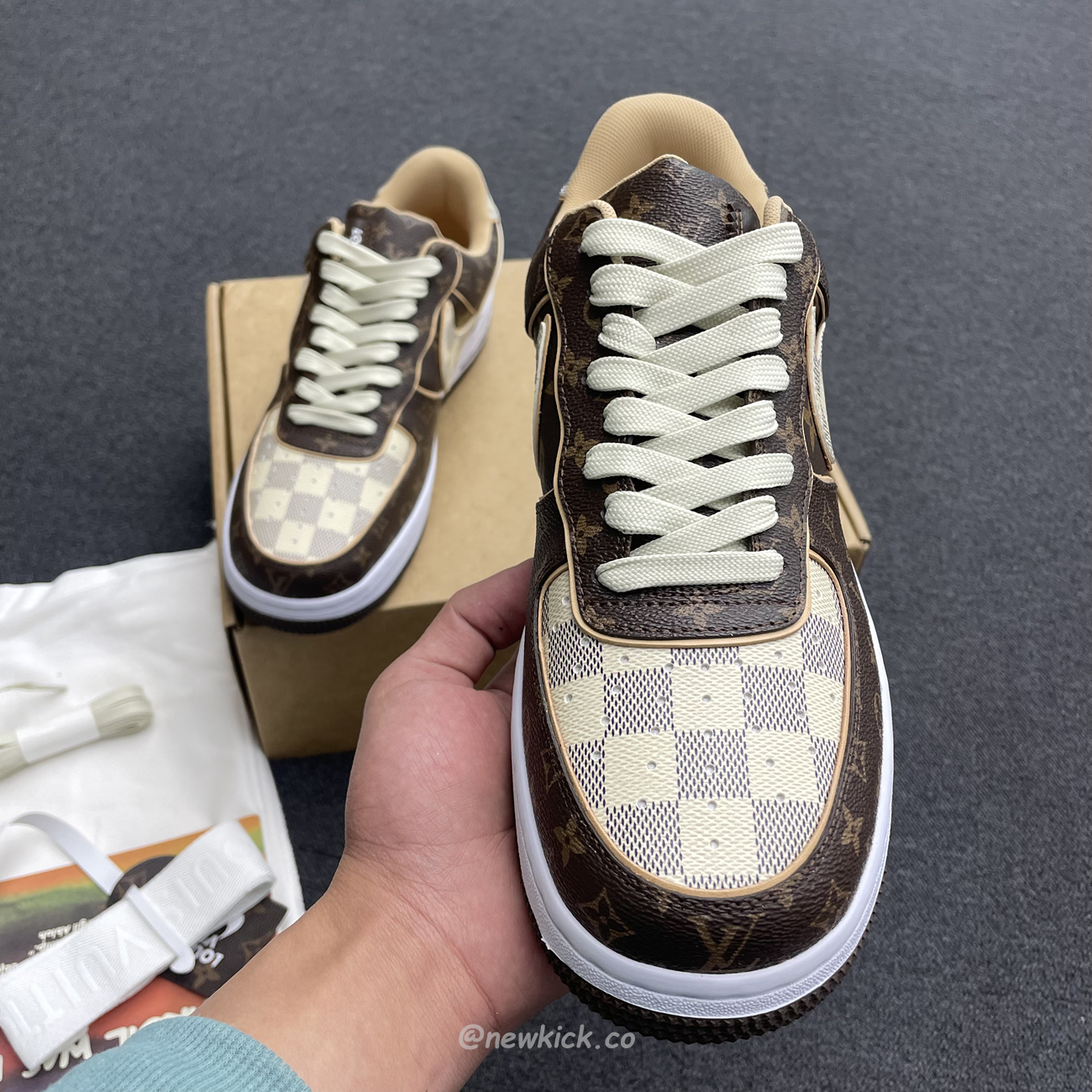 Nike Air Force 1 Low Louis Vuitton Monogram Brown Damier Azur (13) - newkick.app