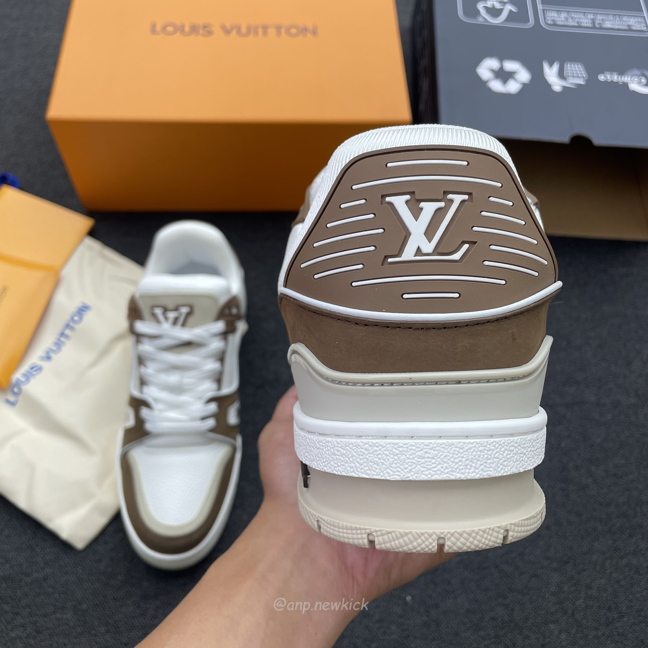 Louis Vuitton Lv Trainer White Brown Ag6u3amdbjn430 (6) - newkick.app