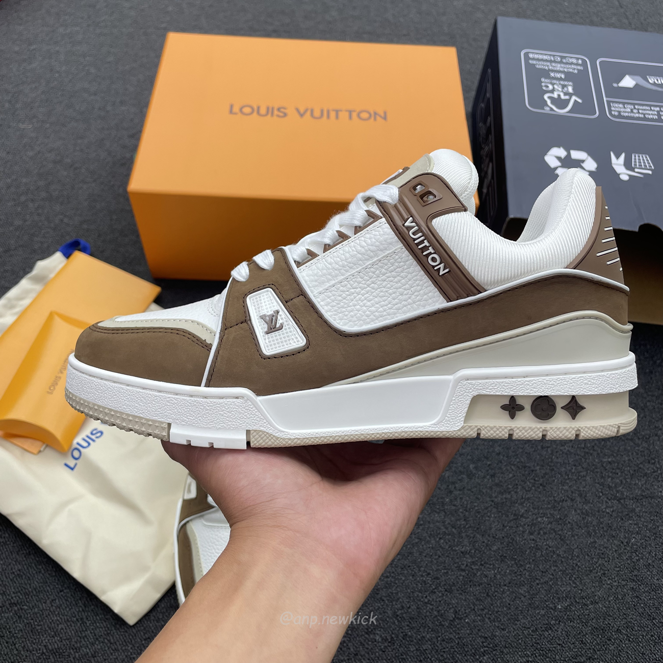 Louis Vuitton Lv Trainer White Brown Ag6u3amdbjn430 (9) - newkick.app