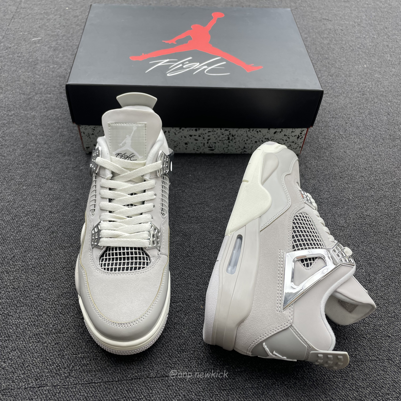 Air Jordan 4 Retro Frozen Moments Aq9129 001 (3) - newkick.app