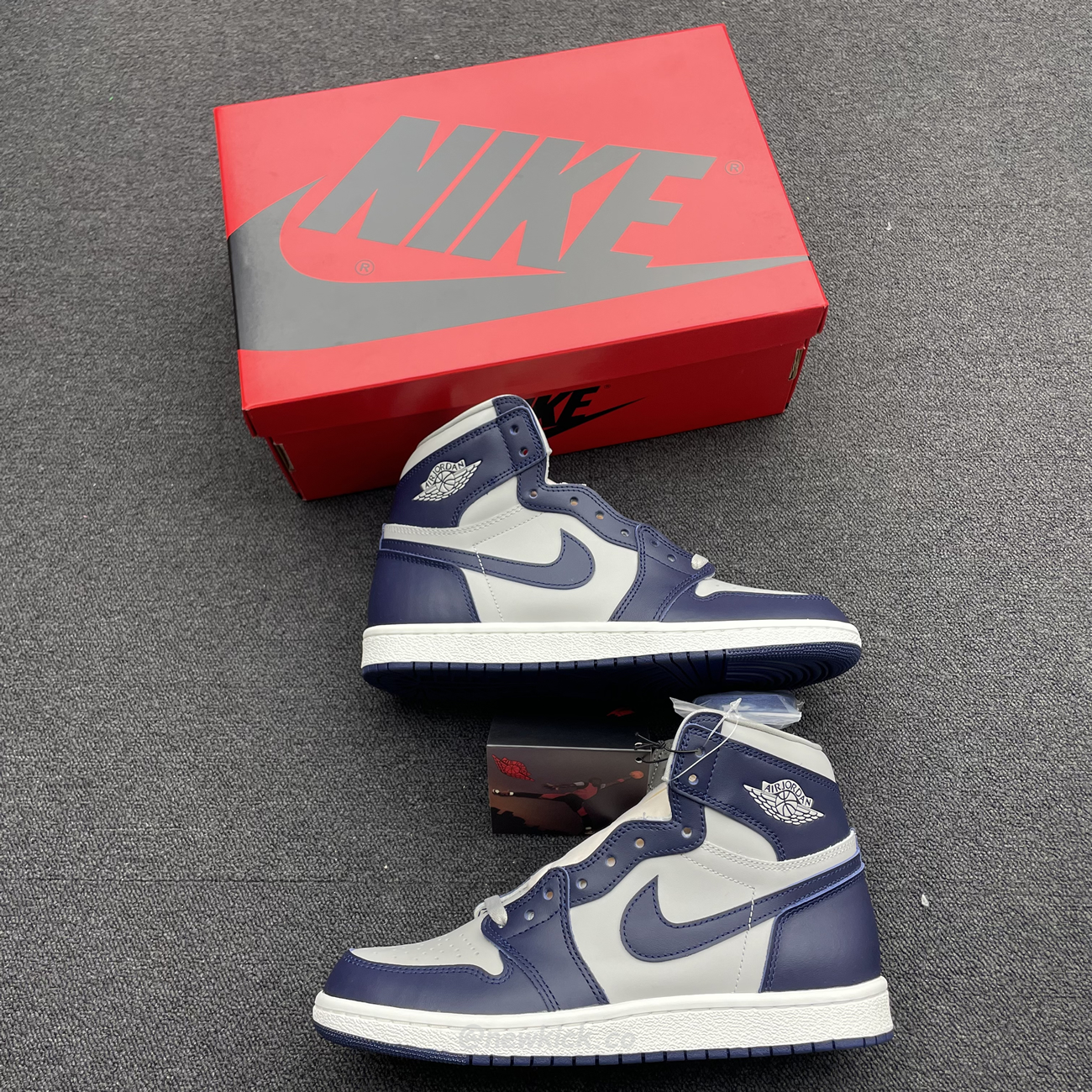 Air Jordan 1 Retro High 85 Georgetown Bq4422 400 (3) - newkick.app