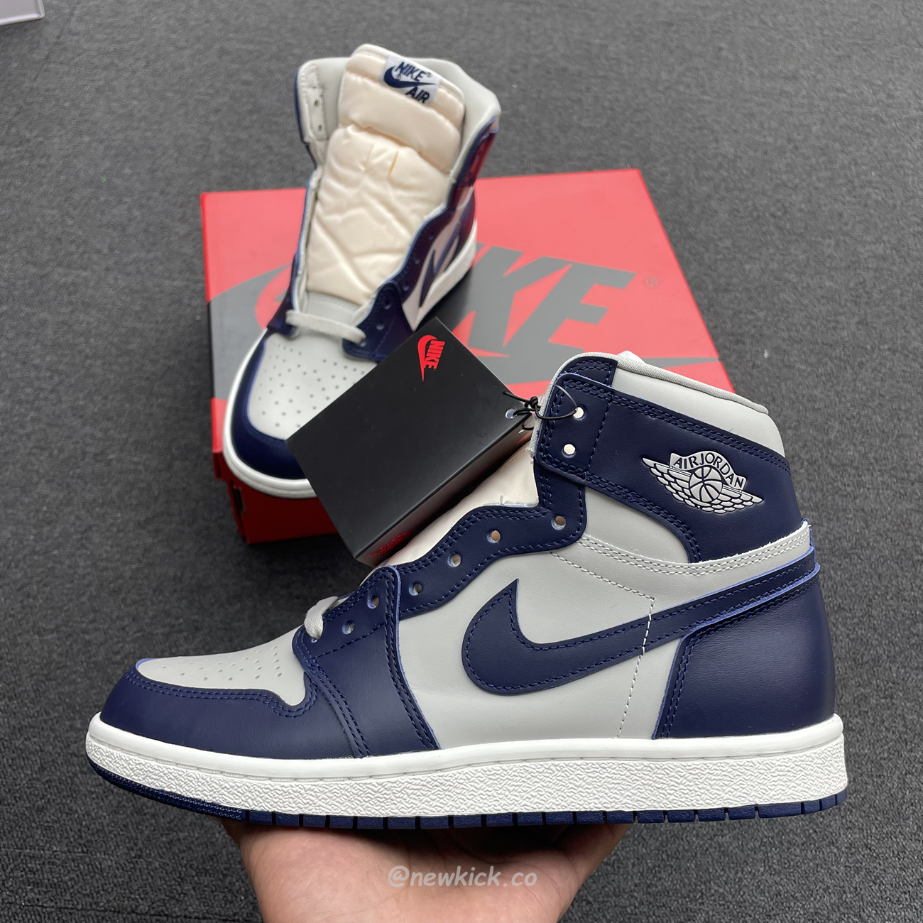 Air Jordan 1 Retro High 85 Georgetown Bq4422 400 (6) - newkick.app