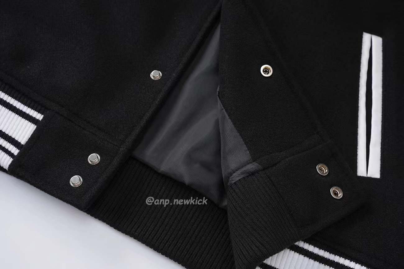 Burberry Bomber Jacket (8) - newkick.app