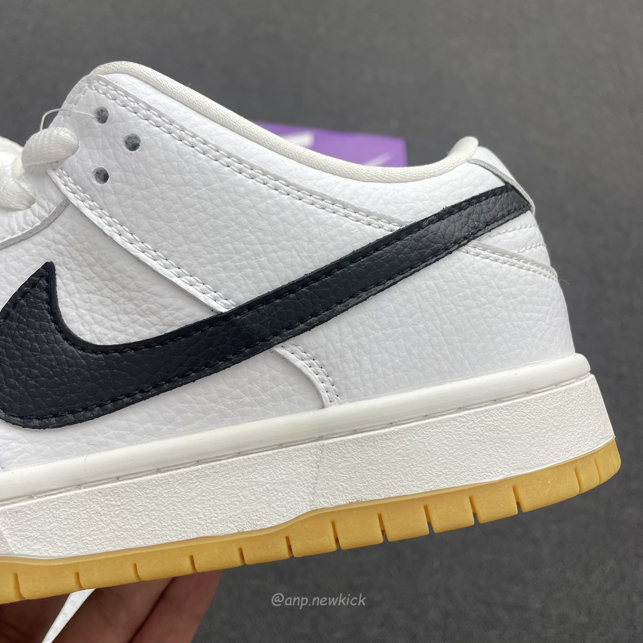 Nike Sb Dunk Low Pro White Gum Cd2563 101 (7) - newkick.app