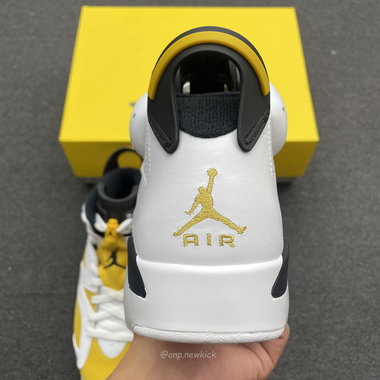 Air Jordan 6 Retro Yellow Ochre Ct8529 170 (10) - newkick.app