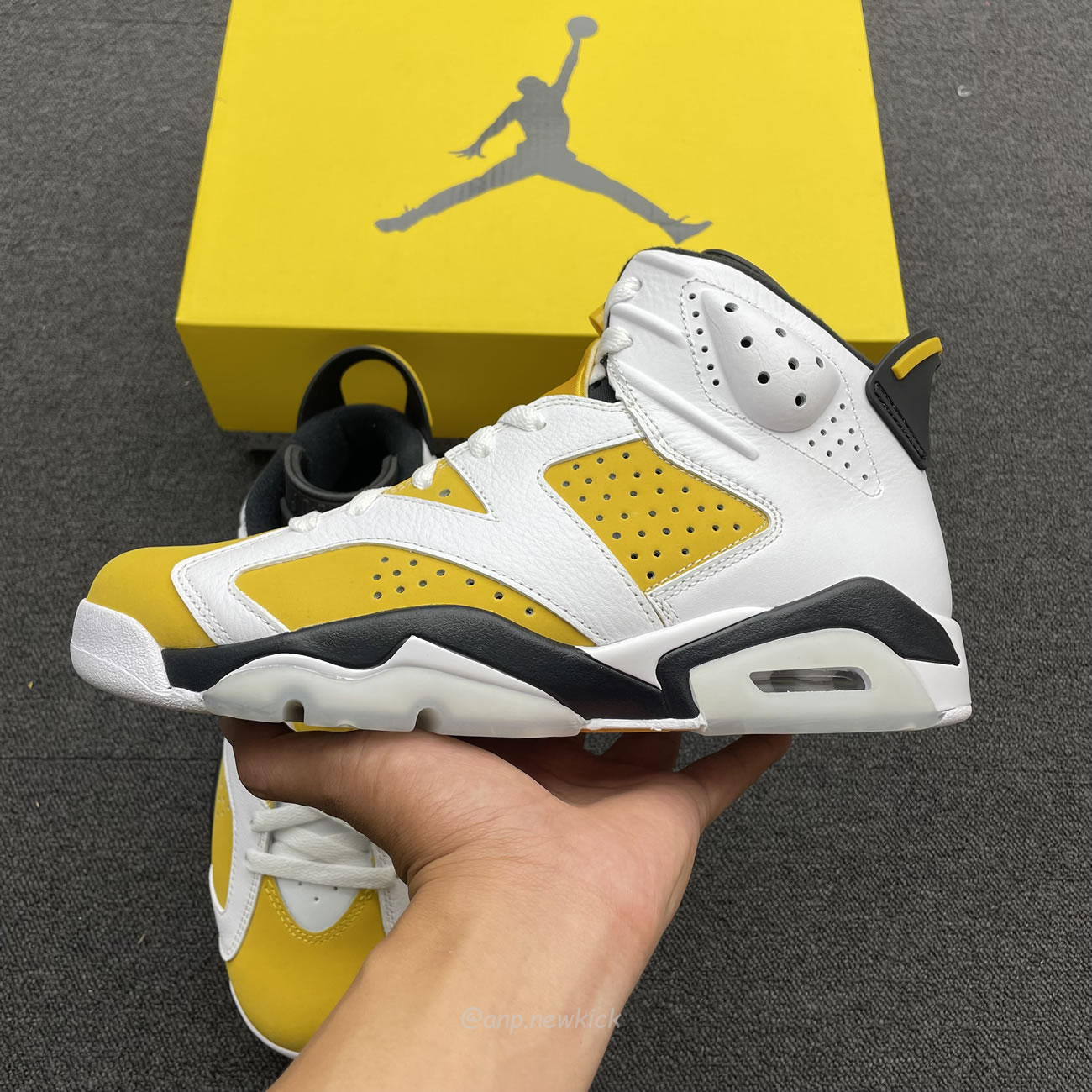 Air Jordan 6 Retro Yellow Ochre Ct8529 170 (23) - newkick.app