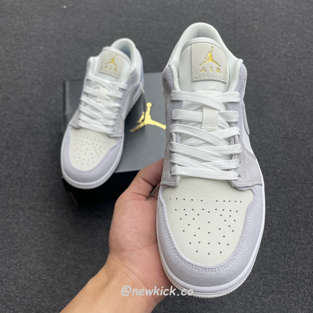 Air Jordan 1 Low Paris Cv3043 100 (9) - newkick.app