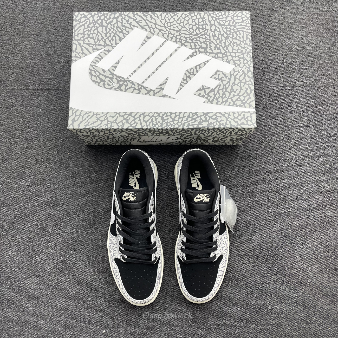 Air Jordan 1 Retro Low Og Black Cement Cz0790 001 (13) - newkick.app