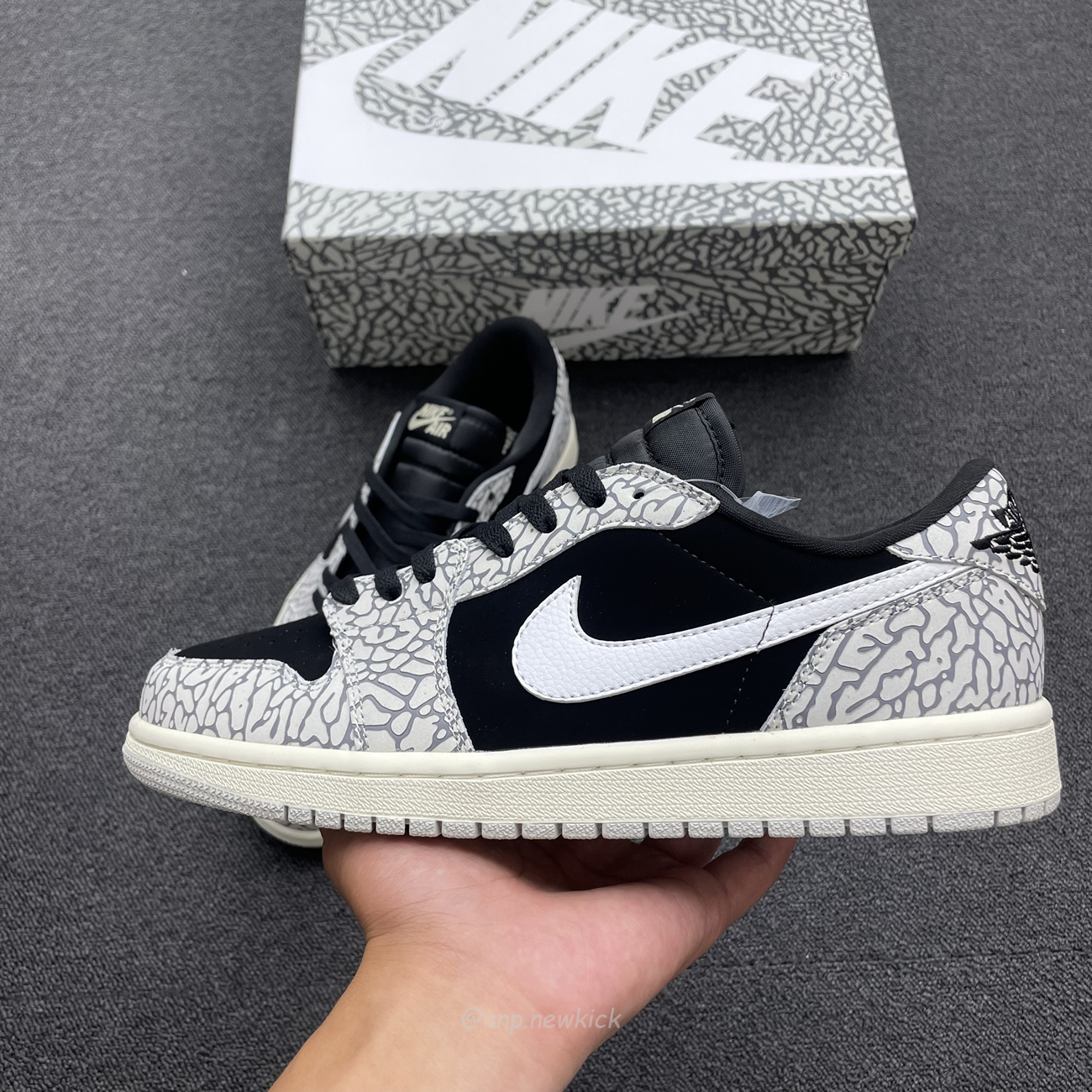 Air Jordan 1 Retro Low Og Black Cement Cz0790 001 (15) - newkick.app