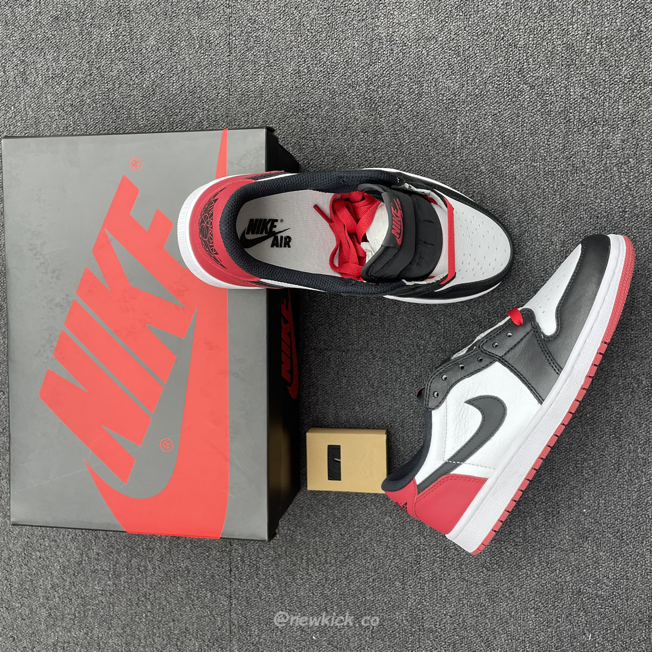 Air Jordan 1 Retro Low Og Black Toe Cz0790 106 (22) - newkick.app