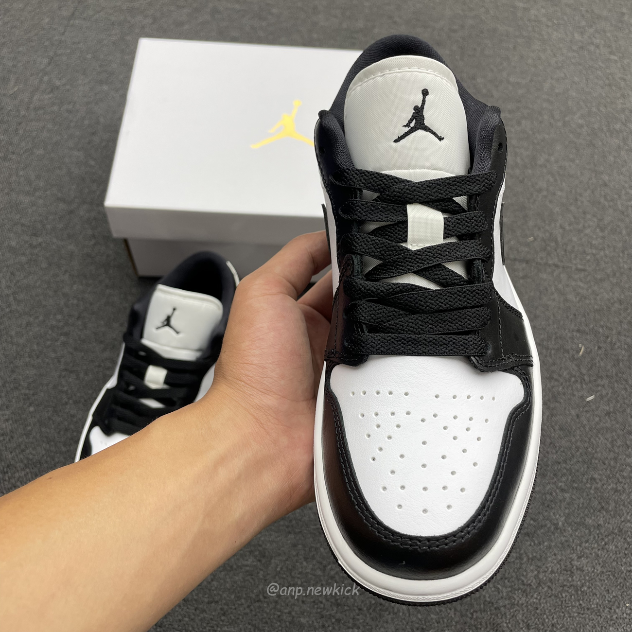 Air Jordan 1 Low Panda Dc0774 101 (10) - newkick.app