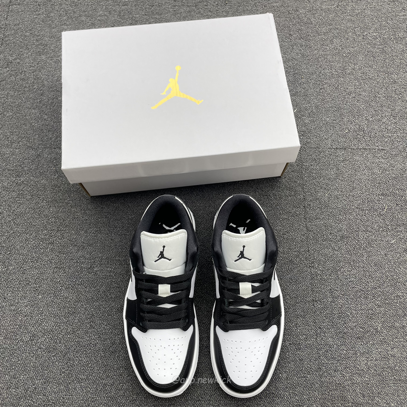 Air Jordan 1 Low Panda Dc0774 101 (11) - newkick.app