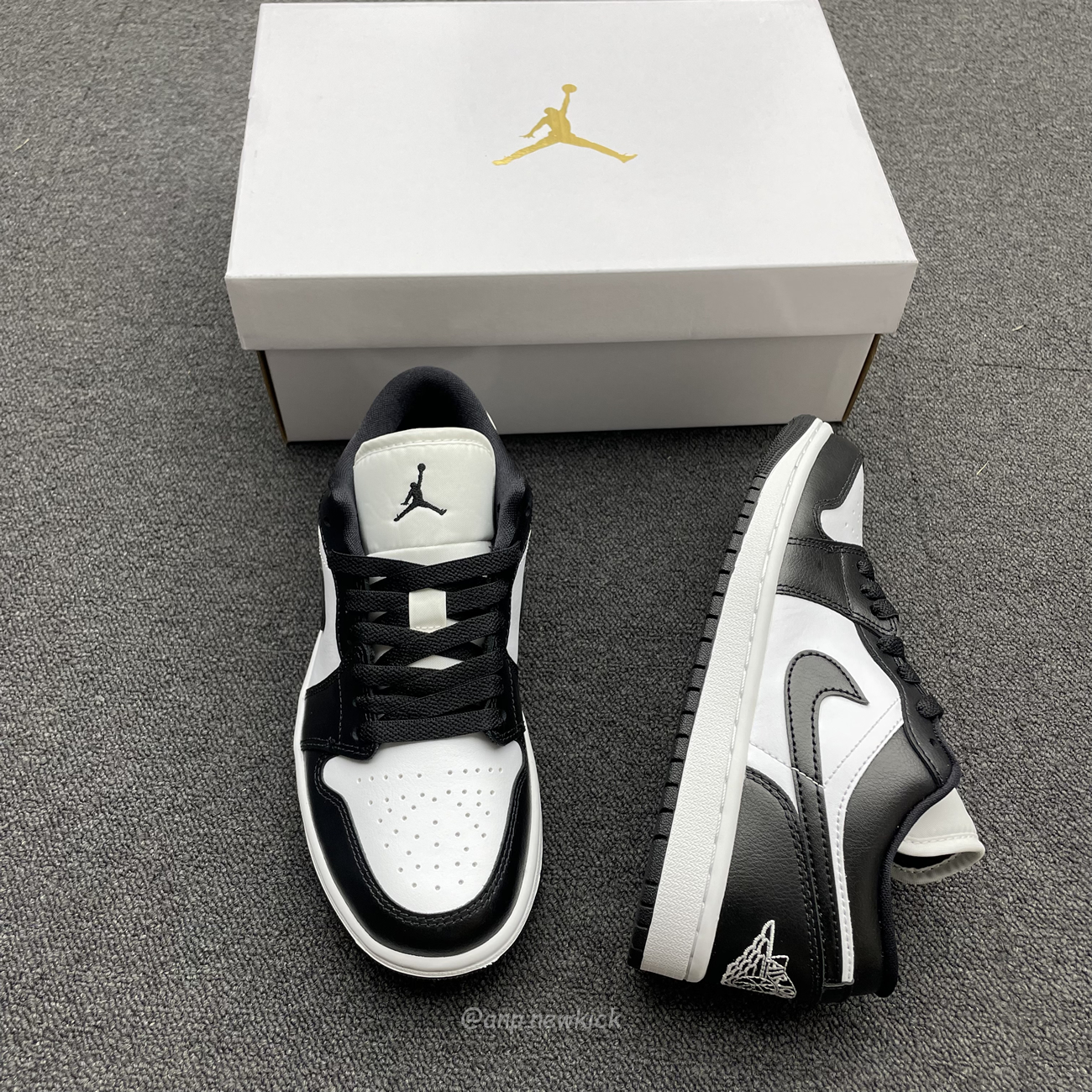 Air Jordan 1 Low Panda Dc0774 101 (2) - newkick.app