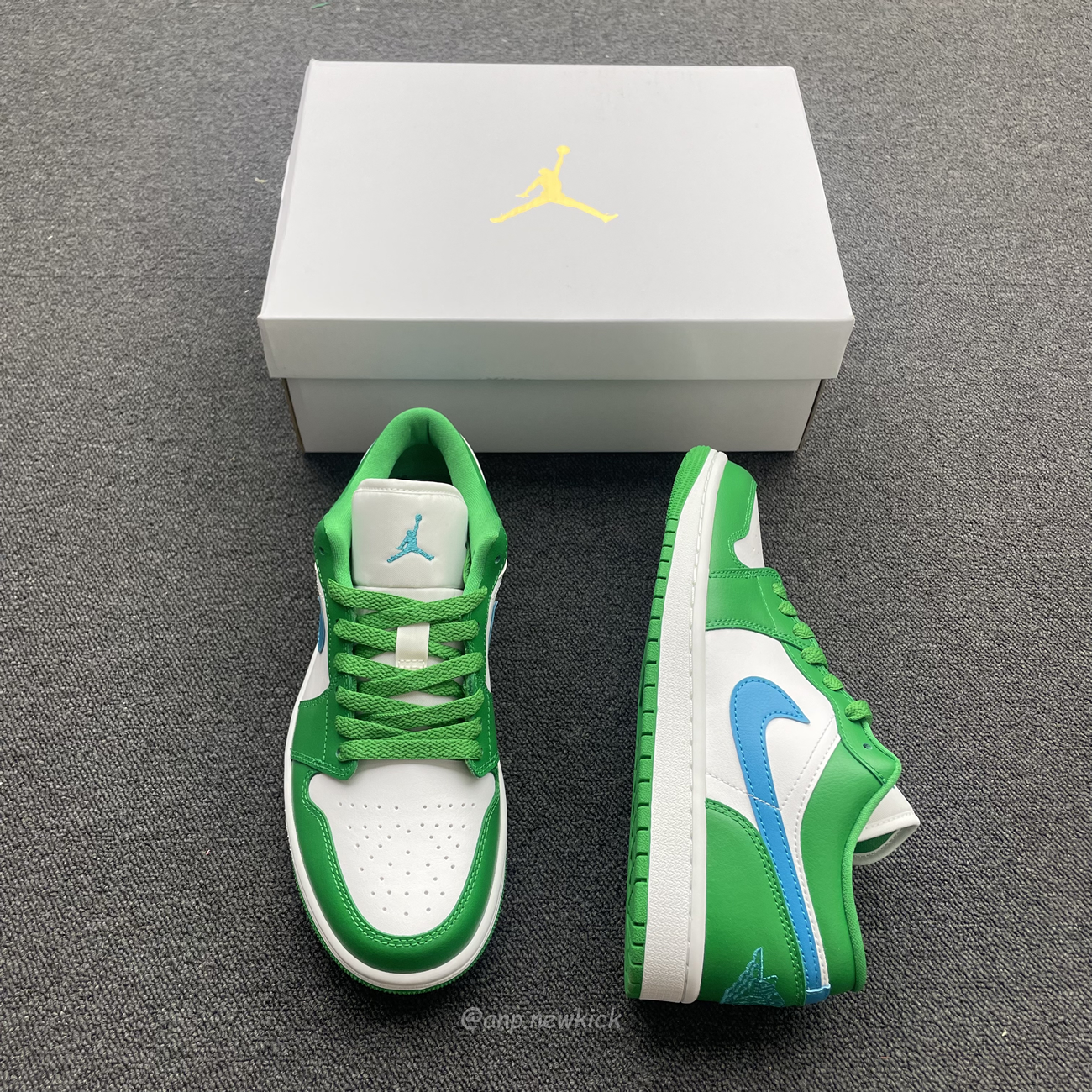 Air Jordan 1 Low Lucky Green Aquatone Dc0774 304 (12) - newkick.app