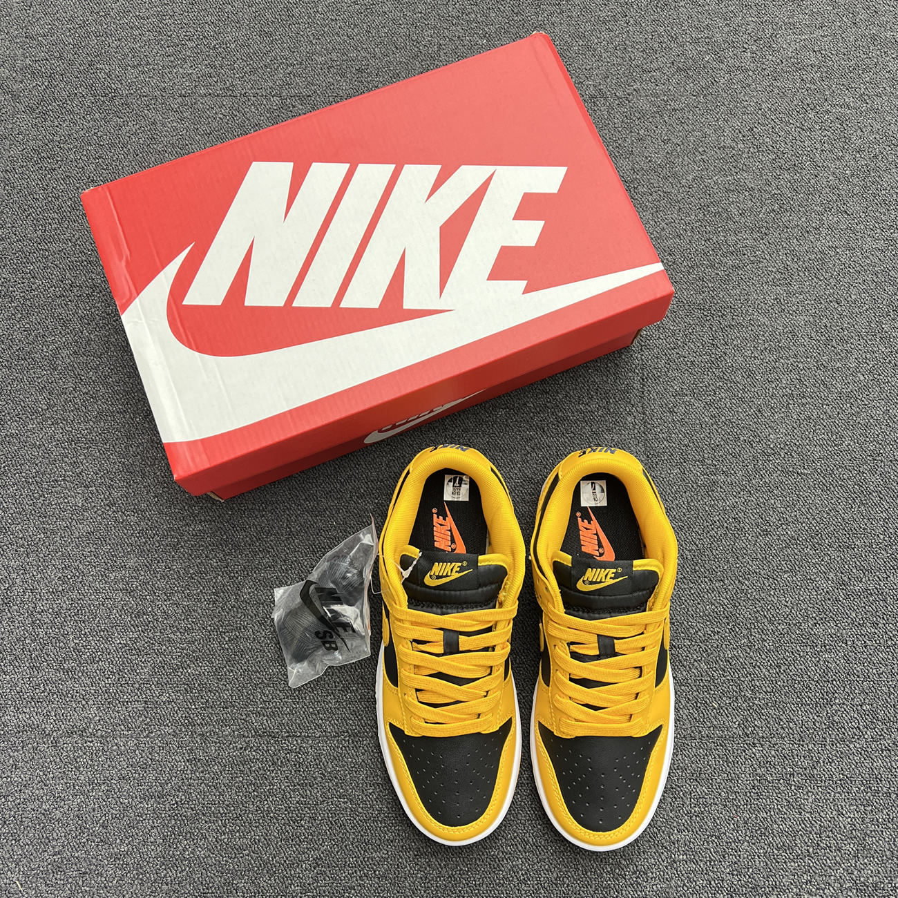 Nike Dunk Low Championship Goldenrod 2021 Dd1391 004 (12) - newkick.app