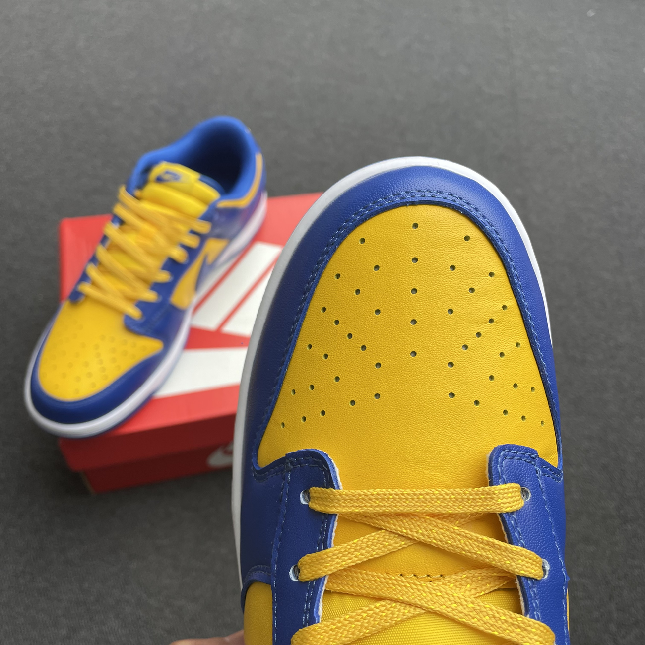 Nike Dunk Low Ucla Dd1391 402 (13) - newkick.app