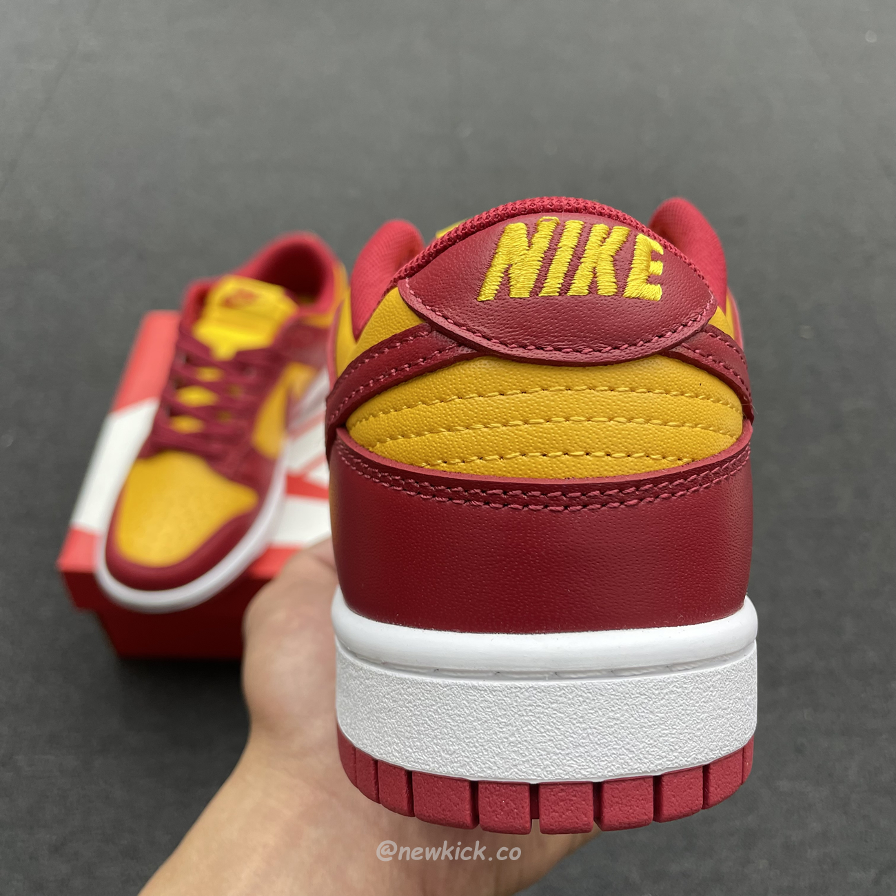 Nike Dunk Low Midas Gold Dd1391 701 (3) - newkick.app