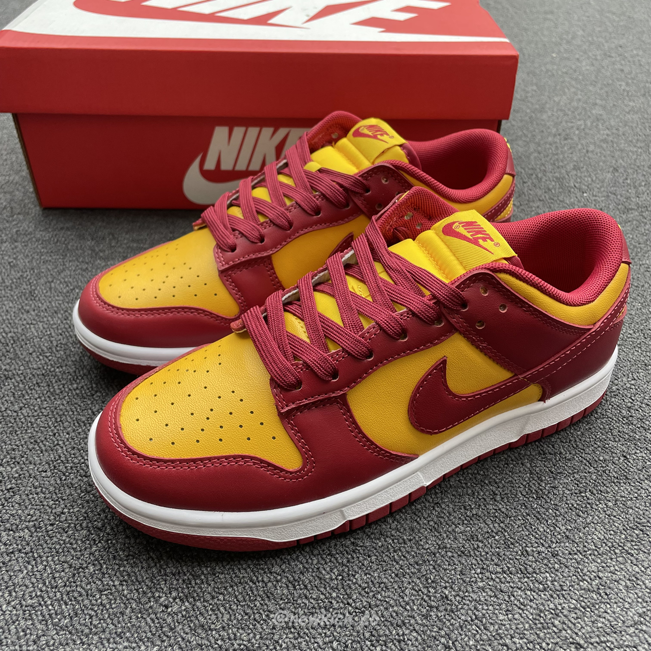 Nike Dunk Low Midas Gold Dd1391 701 (5) - newkick.app