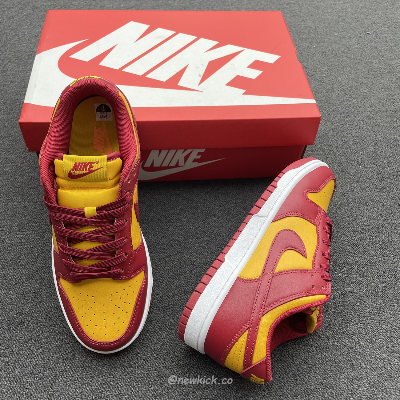 Nike Dunk Low Midas Gold Dd1391 701 (8) - newkick.app