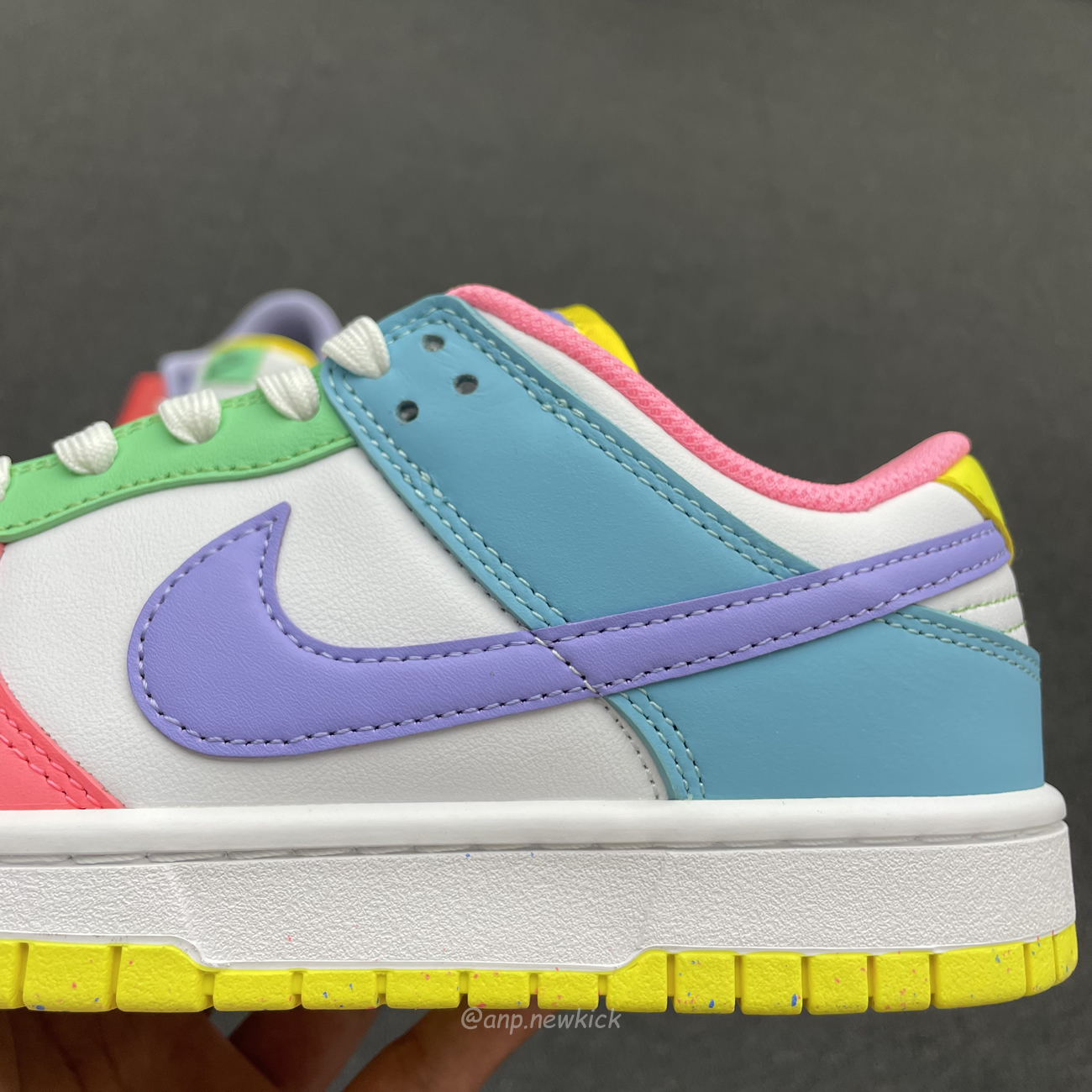 Nike Dunk Low Se Easter Candy Dd1872 100 (3) - newkick.app