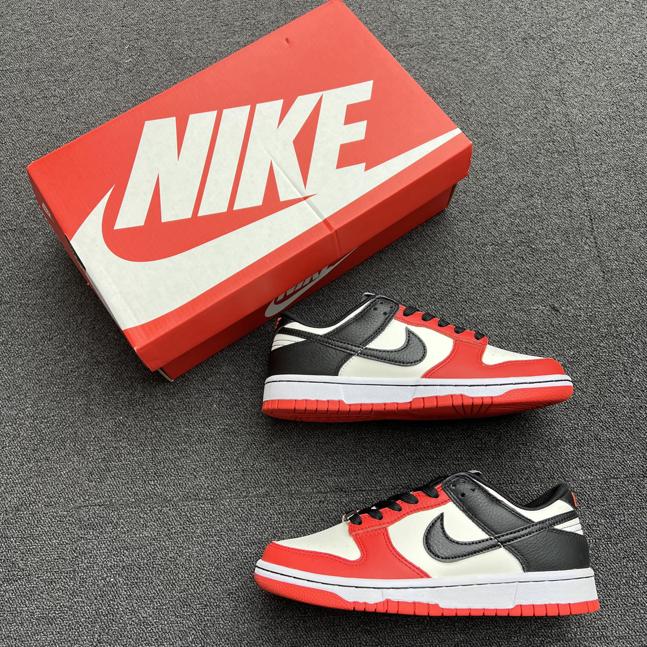 Nike Dunk Low Emb Nba 75th Anniversary Chicago Dd3363 100 (7) - newkick.app