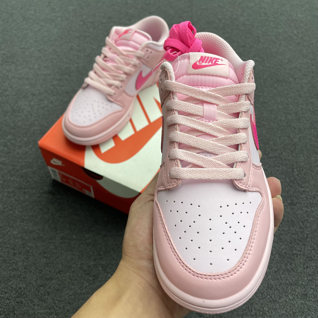 Nike Dunk Low Triple Pink Gs Dh9765 600 (4) - newkick.app