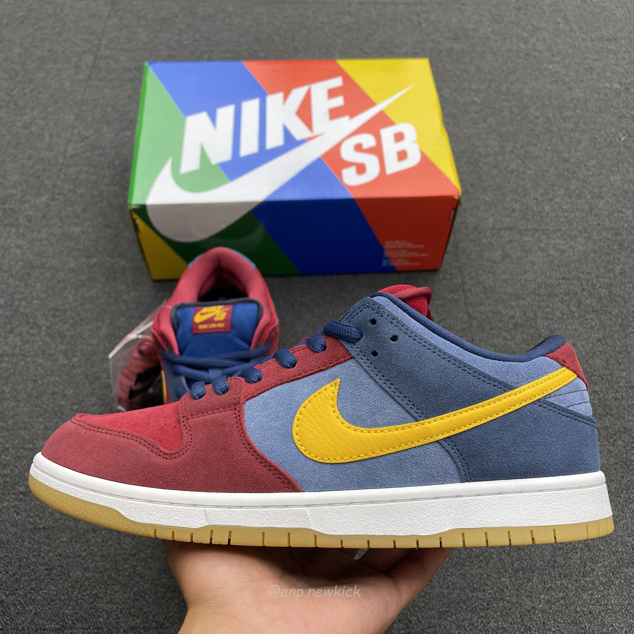 Nike Sb Dunk Low Barcelona Dj0606 400 (11) - newkick.app