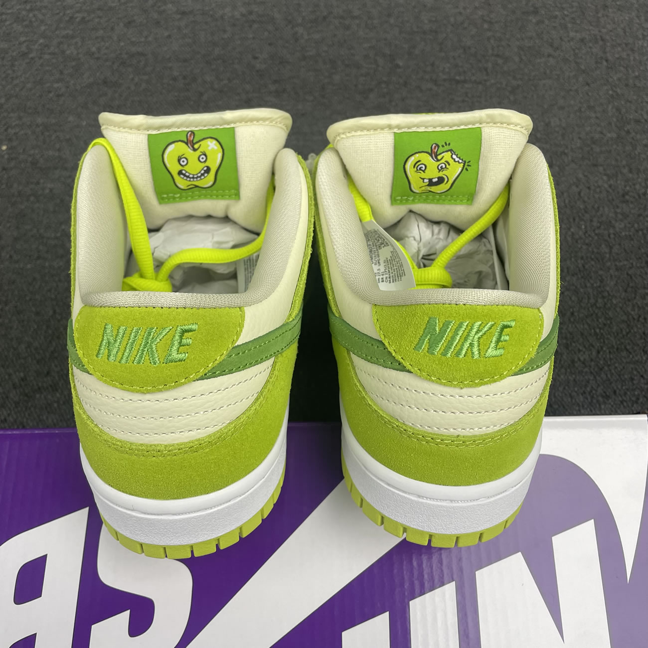 Nike Sb Skateboard Dunk Low Pro Green Apple Dm0807 300 (8) - newkick.app