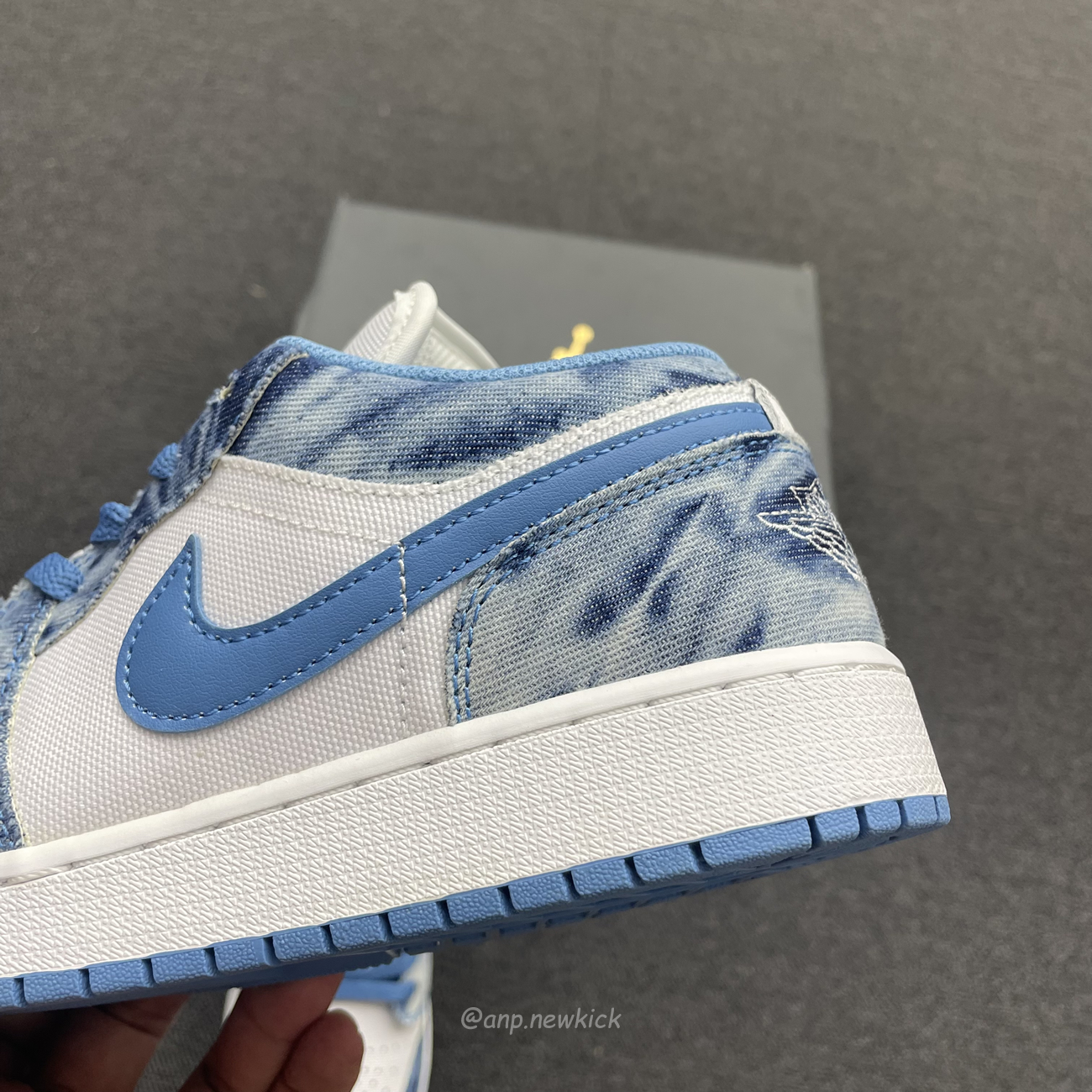 Air Jordan 1 Low Washed Denim Dm8947 100 (9) - newkick.app