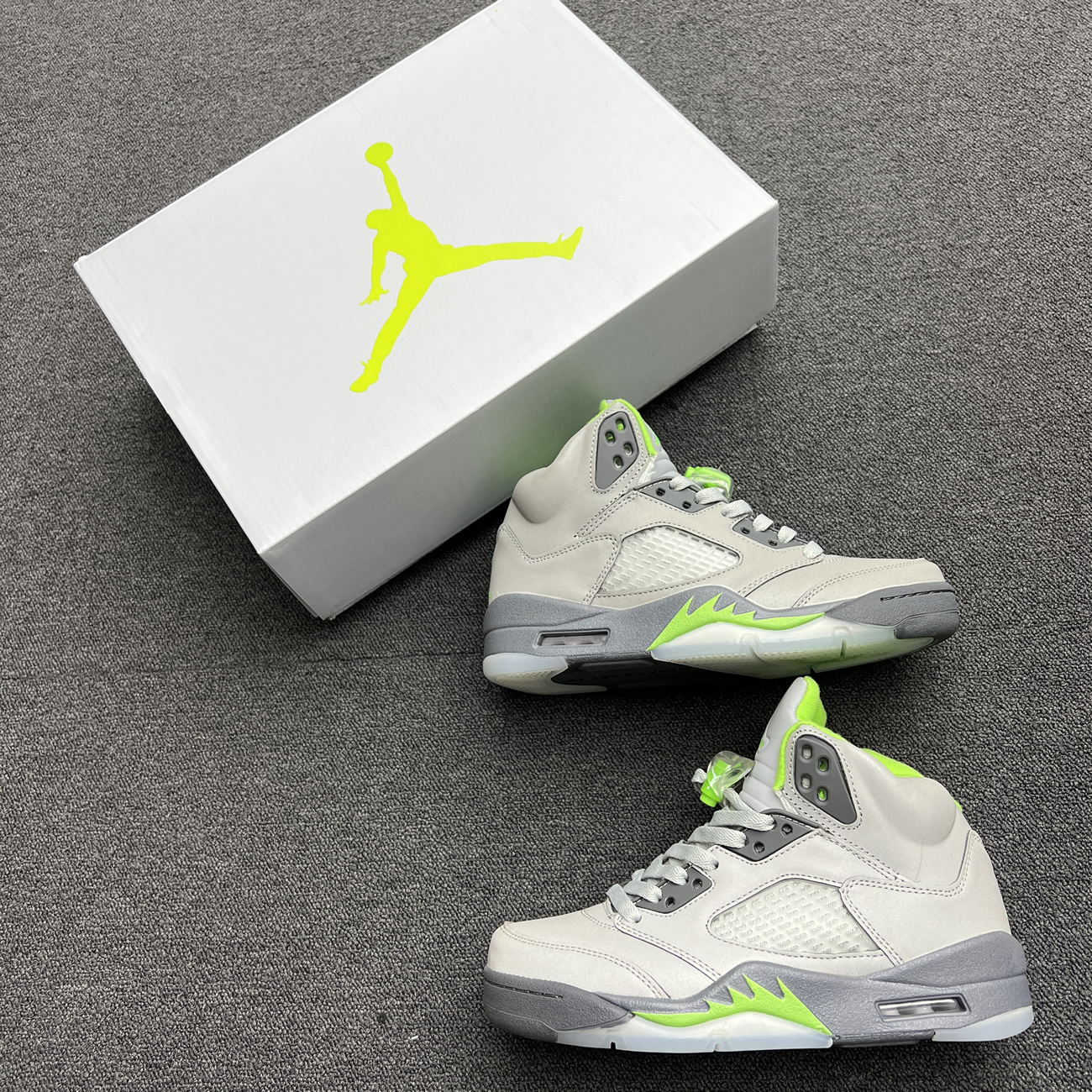 Air Jordan 5 Retro Green Bean 2022 Dm9014 003 (7) - newkick.app