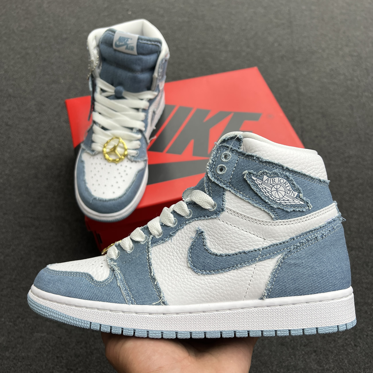 Air Jordan 1 High Og Denim W Dm9036 104 (4) - newkick.app