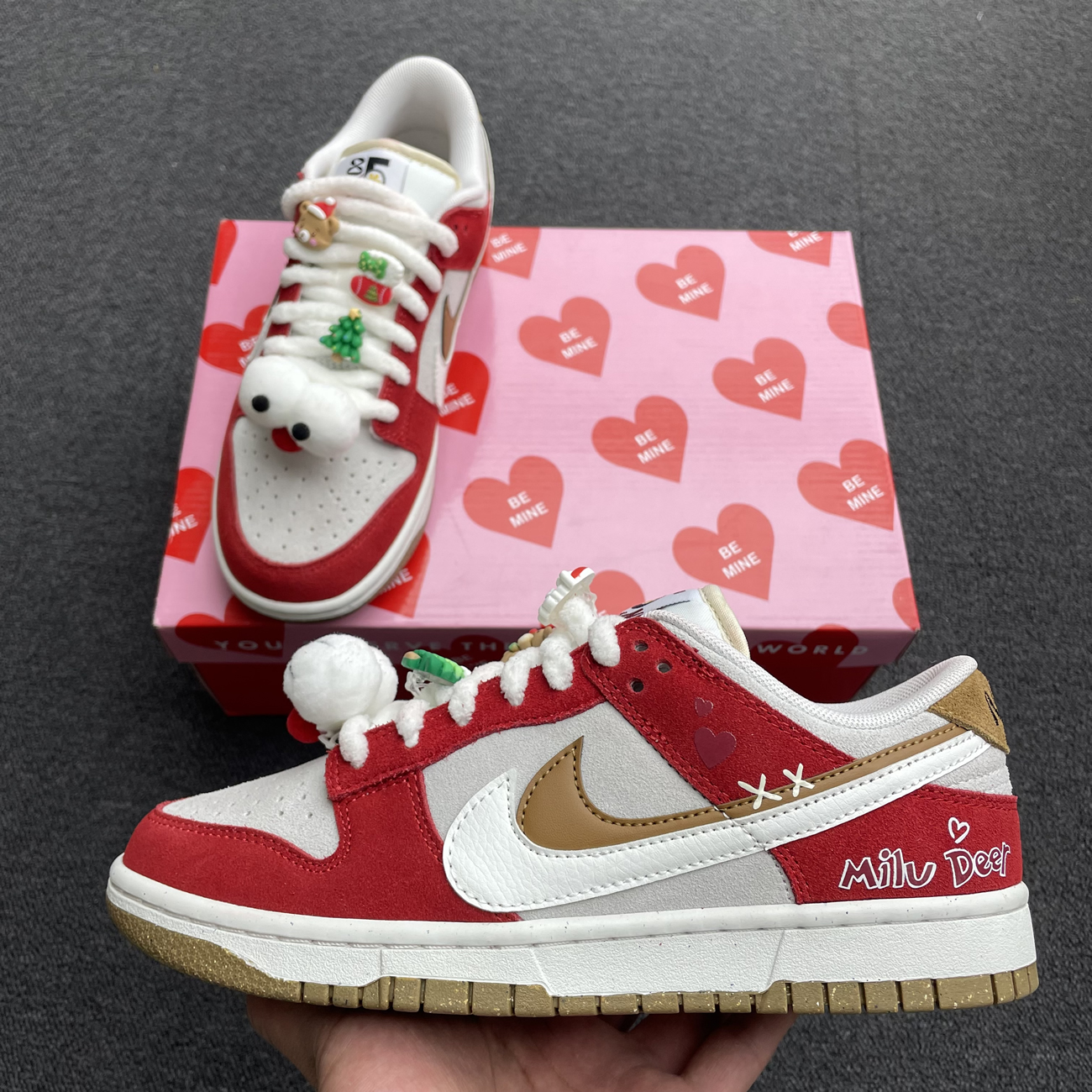 Nike Sb Dunk Low 85 Christmas Red White Brown Do9457 112 (2) - newkick.app