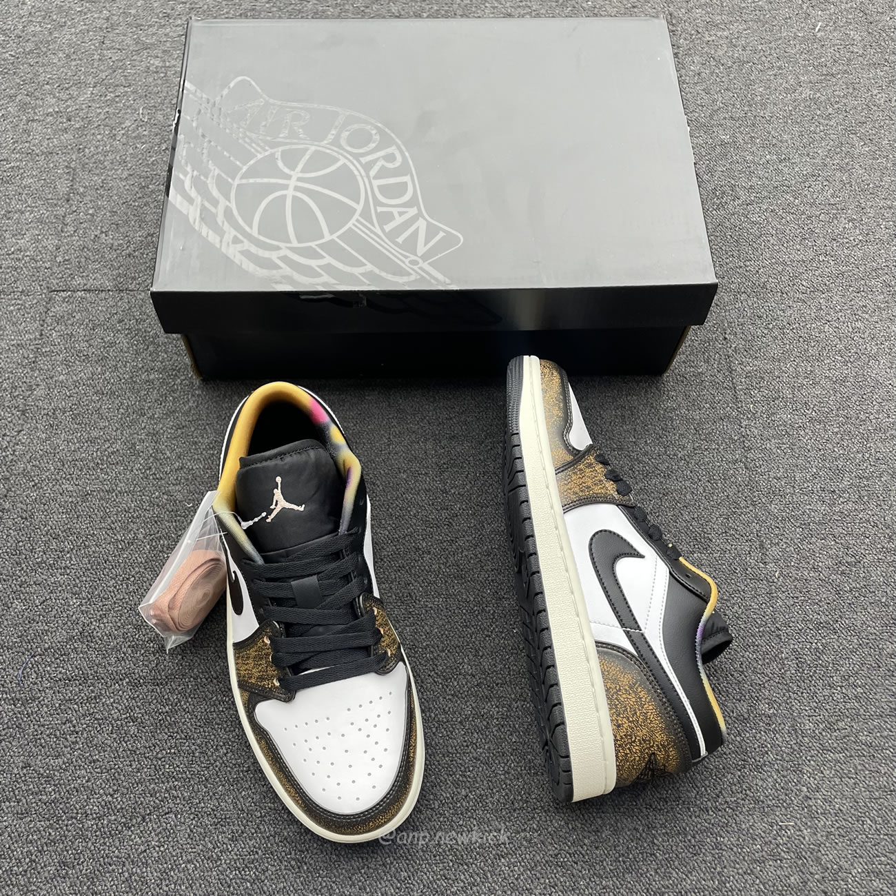 Air Jordan 1 Low Se Wear Away Yellow Dq8422 001 (9) - newkick.app