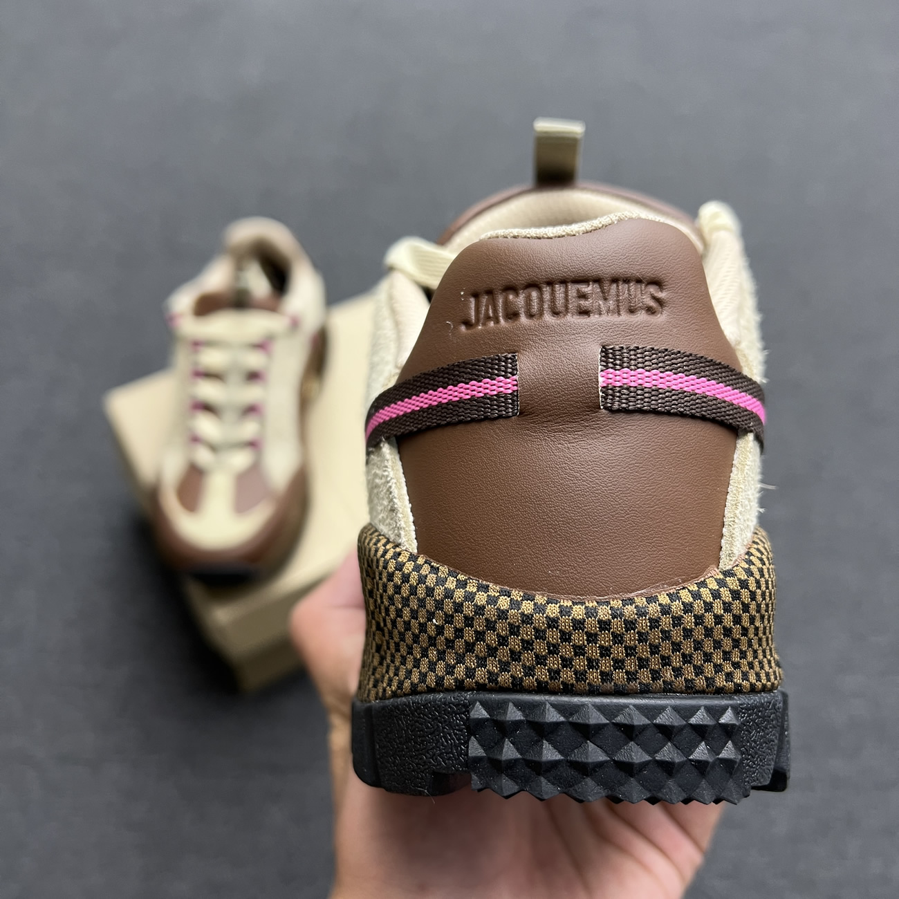 Nike Air Humara Lx Jacquemus Ale Brown Gold W Dr0420 200 (9) - newkick.app