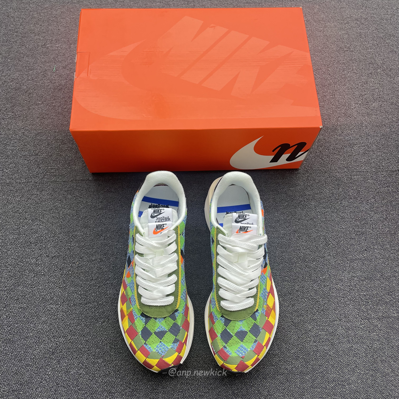 Sacai X Nike Waffe Woven White Green Gusto Dr5209 300 Dr5209 100 (16) - newkick.app