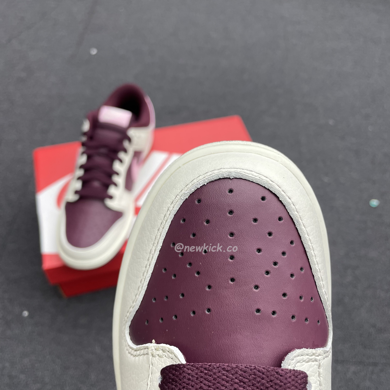 Nike Dunk Low Retro Prm Valentine Day 2023 Dr9705 100 (12) - newkick.app