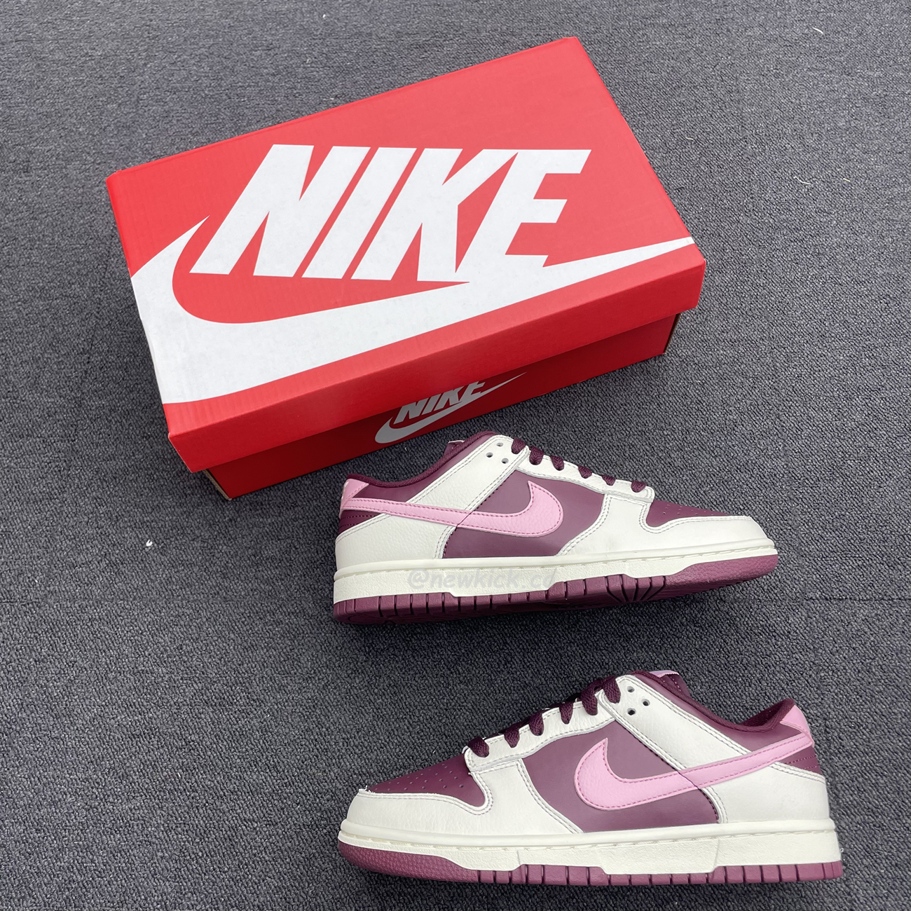 Nike Dunk Low Retro Prm Valentine Day 2023 Dr9705 100 (9) - newkick.app