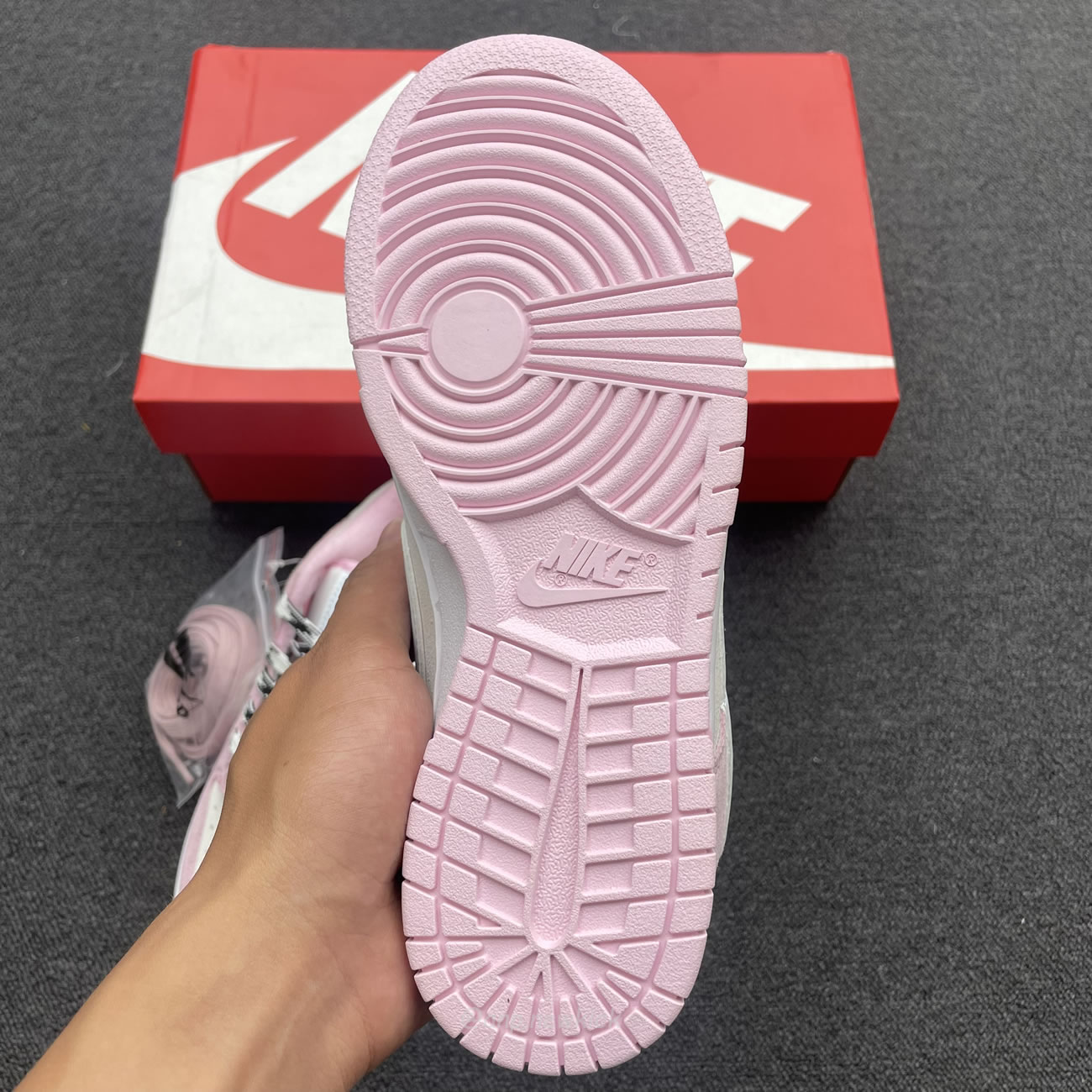 Nike Dunk Low Lx Pink Foam Womens Dv3054 600 (17) - newkick.app