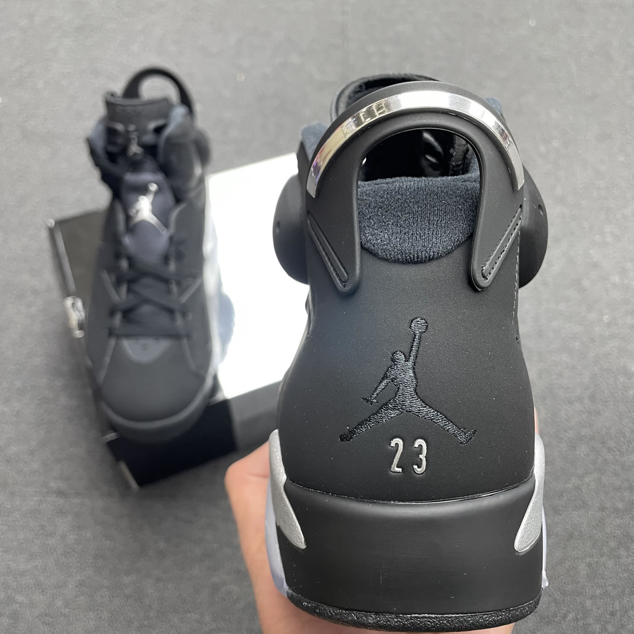 Air Jordan 6 Retro Chrome Metallic Silver Dx2836 001 (13) - newkick.app