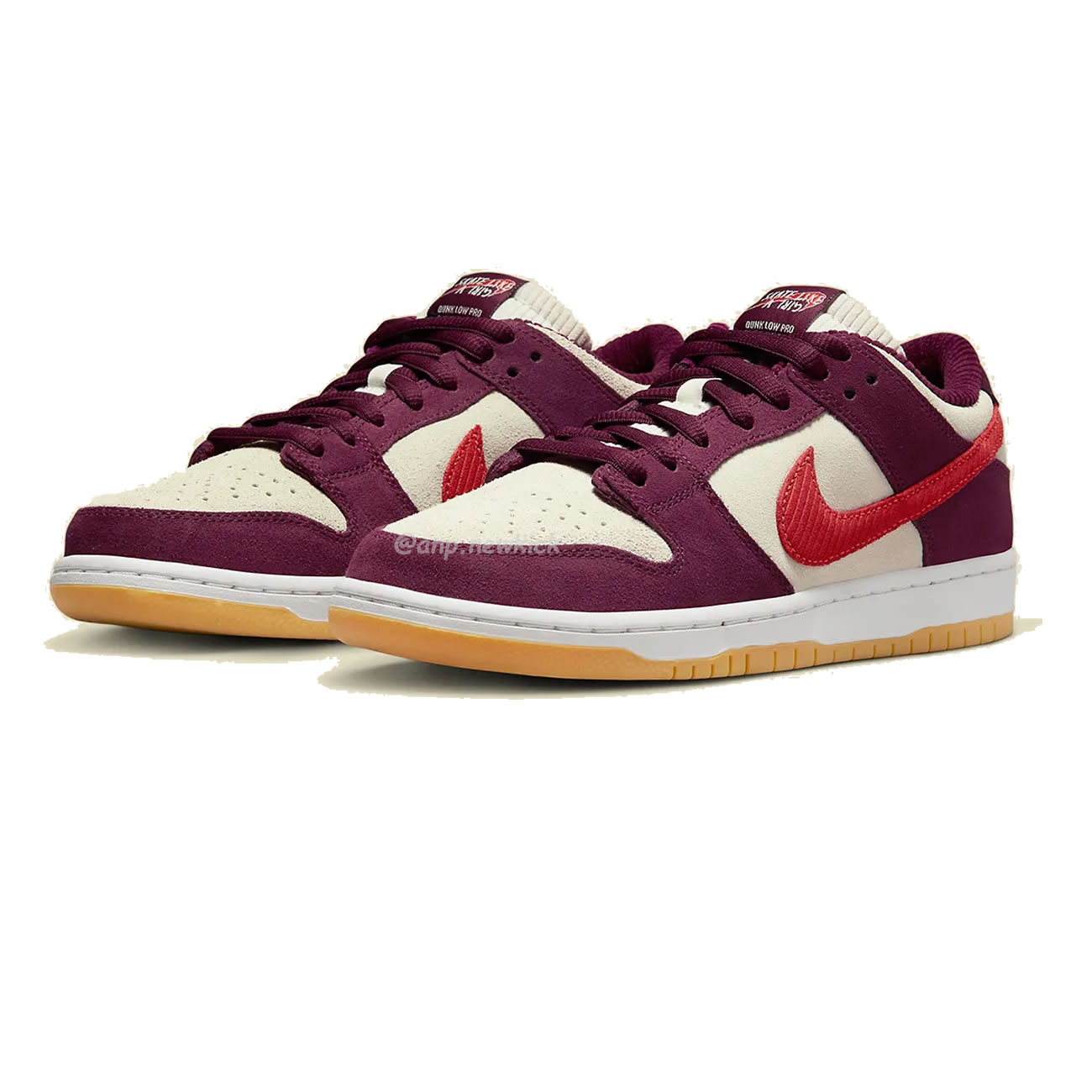 Nike Sb Dunk Low Skate Like A Girl Dx4589 600 (10) - newkick.app